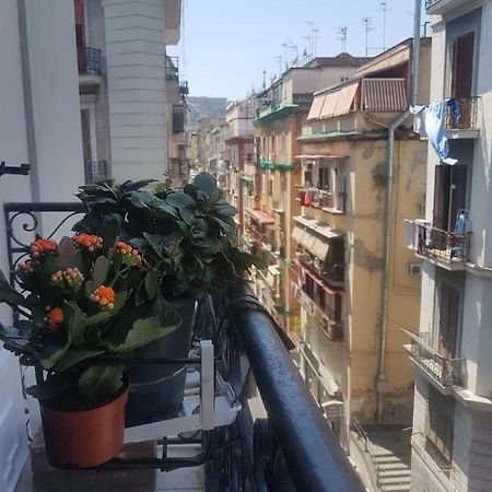 那不勒斯 Casa Napul'E酒店 外观 照片